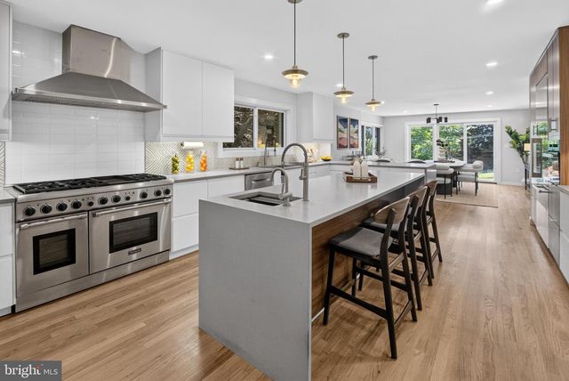 6222 DAHLONEGA RD, Bethesda, MD 20816