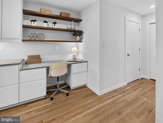 6222 DAHLONEGA RD, Bethesda, MD 20816