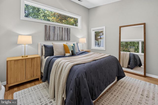 6222 DAHLONEGA RD, Bethesda, MD 20816