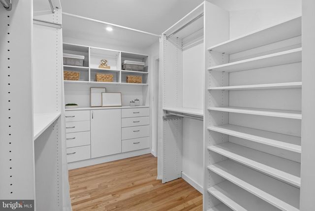 6222 DAHLONEGA RD, Bethesda, MD 20816