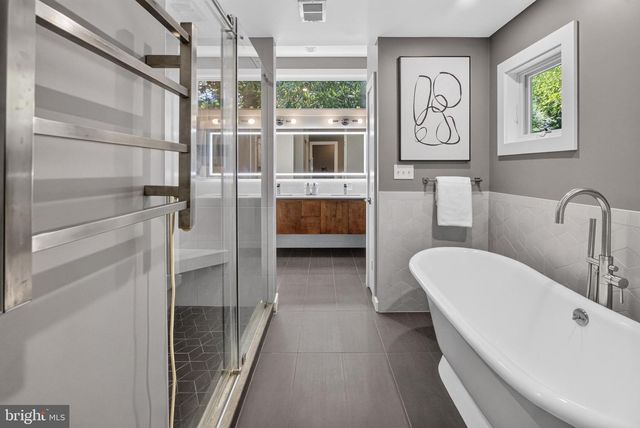 6222 DAHLONEGA RD, Bethesda, MD 20816