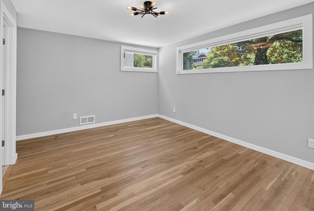 6222 DAHLONEGA RD, Bethesda, MD 20816