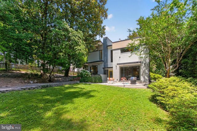 6222 DAHLONEGA RD, Bethesda, MD 20816