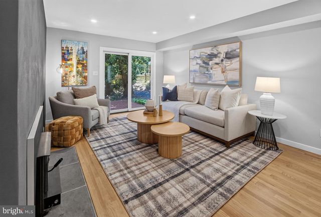6222 DAHLONEGA RD, Bethesda, MD 20816