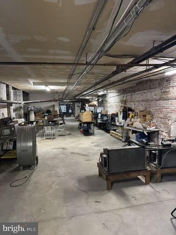 701 CHESTNUT ST, Philadelphia, PA 19106