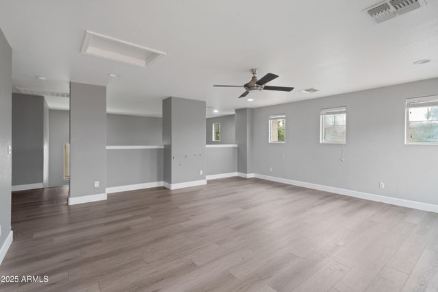 42502 W SOMERSET Drive, Maricopa, AZ 85138