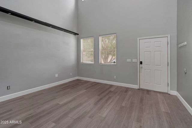 42502 W SOMERSET Drive, Maricopa, AZ 85138