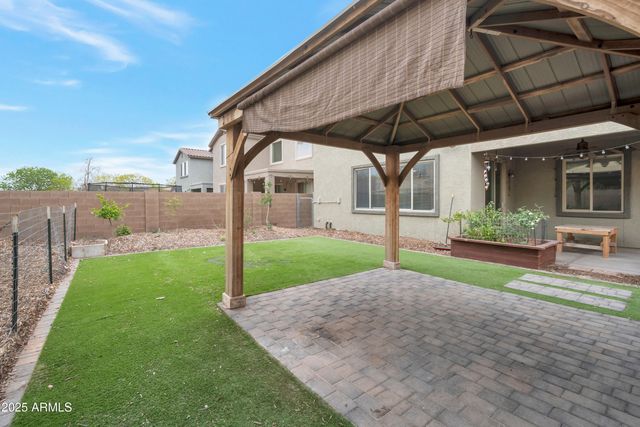 42502 W SOMERSET Drive, Maricopa, AZ 85138