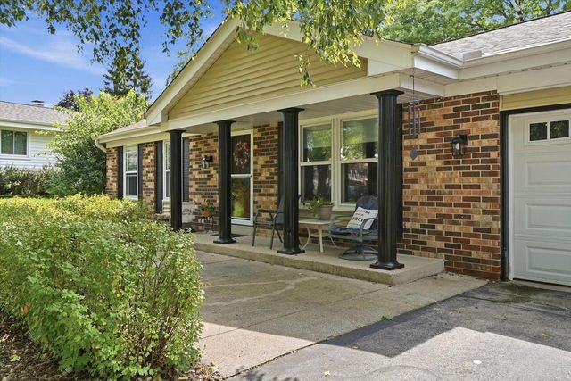 107 Shepard COURT, Mukwonago, WI 53149