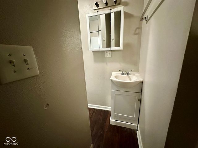 1058 W 31st Street, Indianapolis, IN 46208