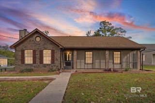20020 Lea Brook Place, Fairhope, AL 36532