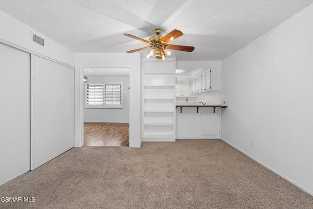 7137 Shoup Avenue 31, West Hills, CA 91307