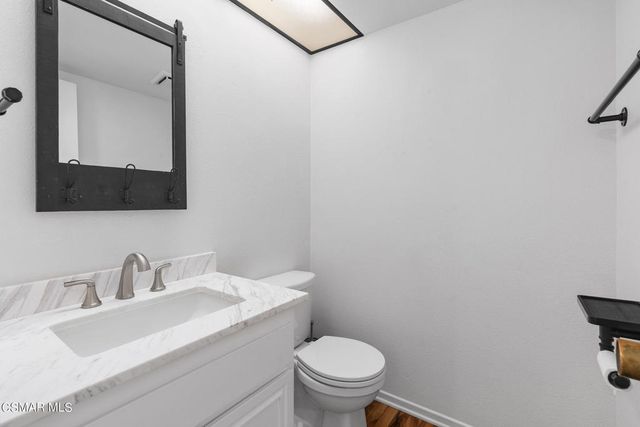 7137 Shoup Avenue 31, West Hills, CA 91307