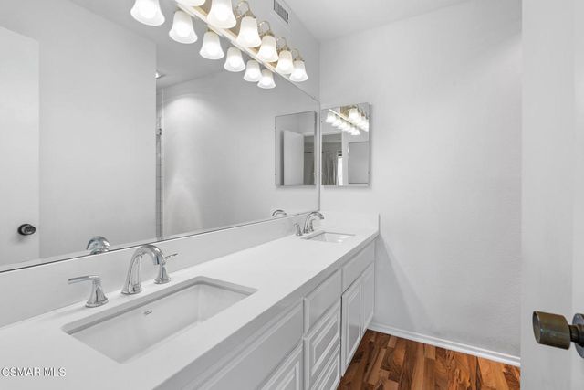 7137 Shoup Avenue 31, West Hills, CA 91307