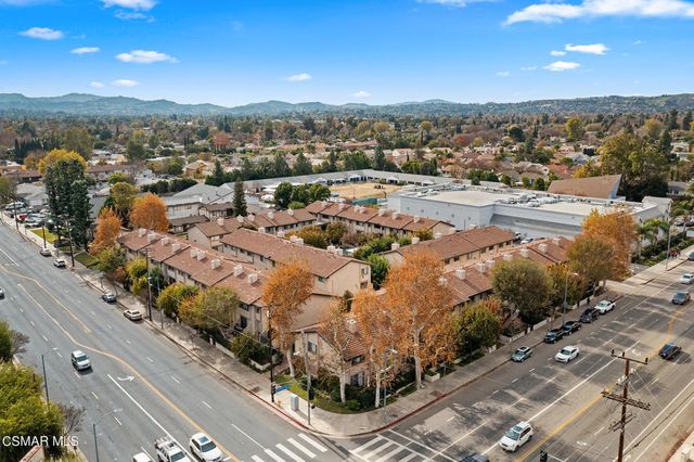 7137 Shoup Avenue 31, West Hills, CA 91307