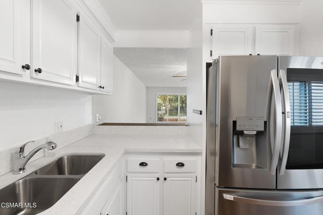 7137 Shoup Avenue 31, West Hills, CA 91307