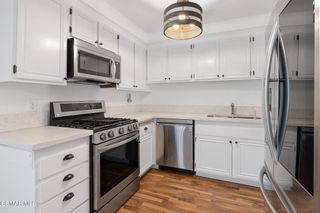 7137 Shoup Avenue 31, West Hills, CA 91307
