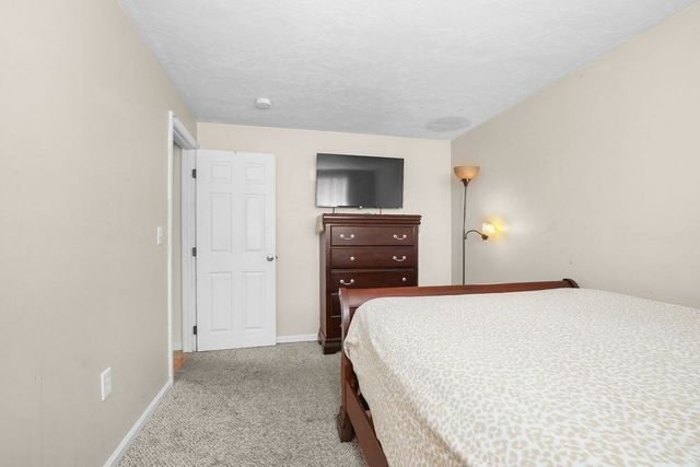 39 Frost Ave, Brockton, MA 02301