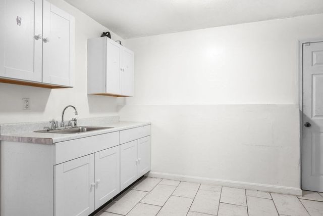 39 Frost Ave, Brockton, MA 02301