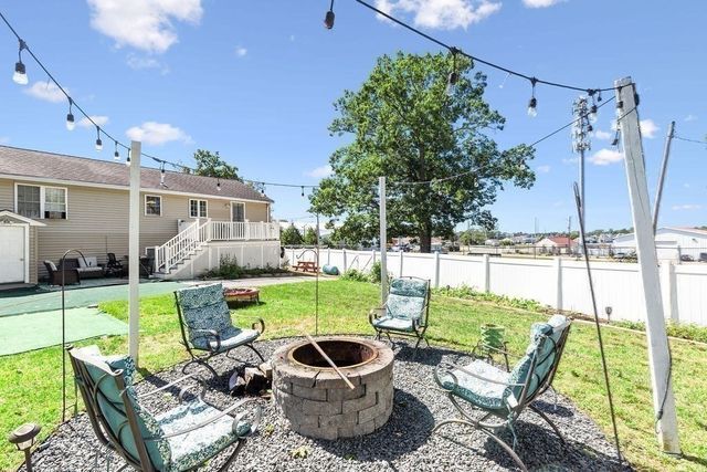 39 Frost Ave, Brockton, MA 02301