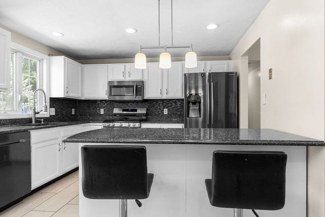 39 Frost Ave, Brockton, MA 02301