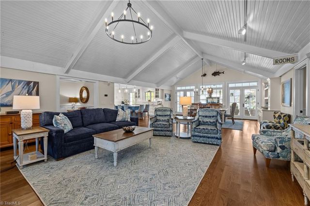 515 OAK POINTE Drive, Semora, NC 27343