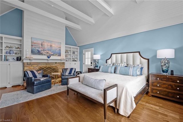 515 OAK POINTE Drive, Semora, NC 27343