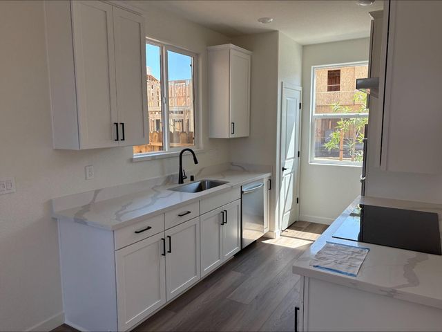 3616 Parc Villa Cir, Sacramento, CA 95827