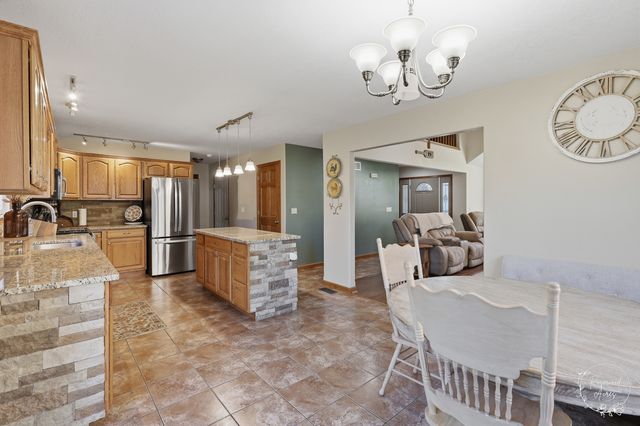 529 Hollyberry Lane, Bourbonnais, IL 60914