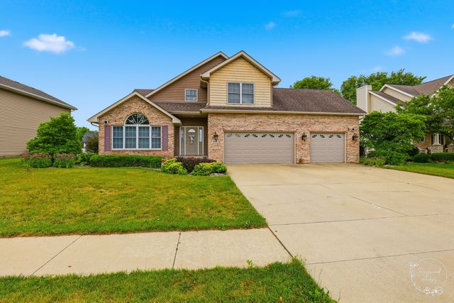 529 Hollyberry Lane, Bourbonnais, IL 60914