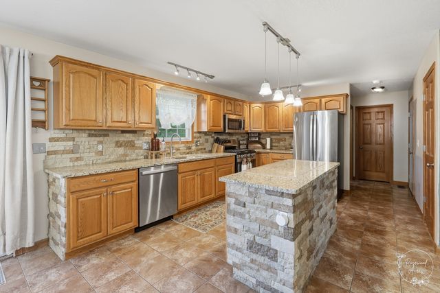 529 Hollyberry Lane, Bourbonnais, IL 60914