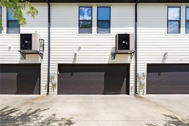 420 SW C Street, Bentonville, AR 72712