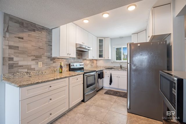 14100 River Road 228B, Pensacola, FL 32507