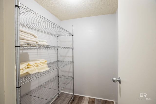 14100 River Road 228B, Pensacola, FL 32507