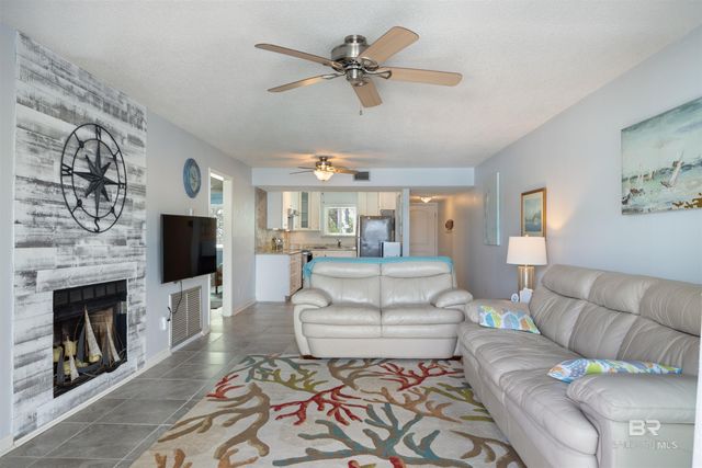 14100 River Road 228B, Pensacola, FL 32507