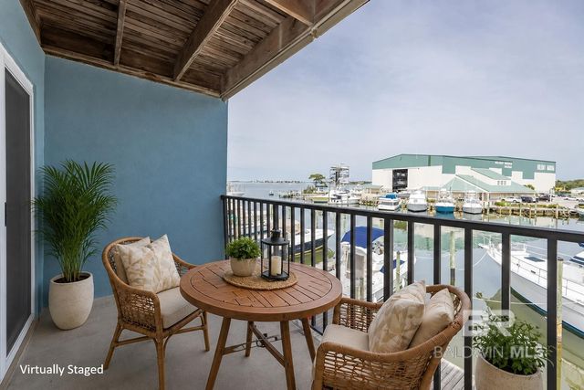 14100 River Road 228B, Pensacola, FL 32507