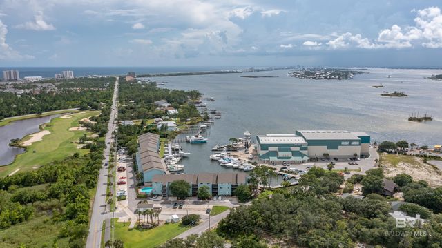 14100 River Road 228B, Pensacola, FL 32507