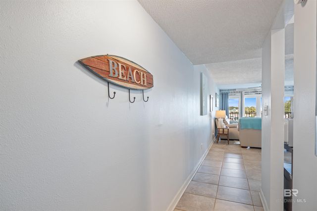 14100 River Road 228B, Pensacola, FL 32507