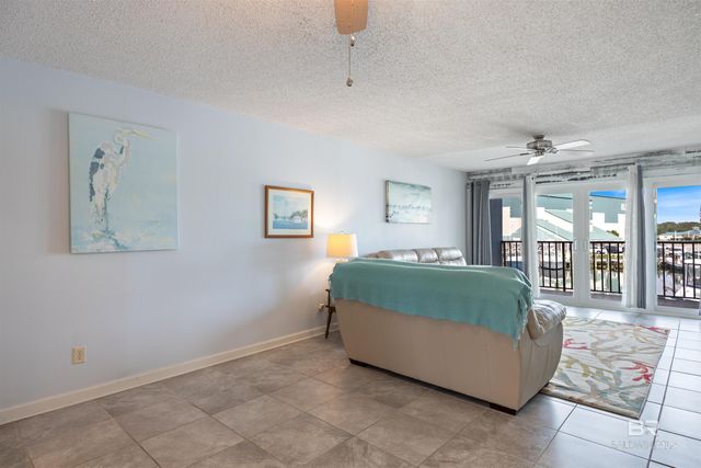 14100 River Road 228B, Pensacola, FL 32507