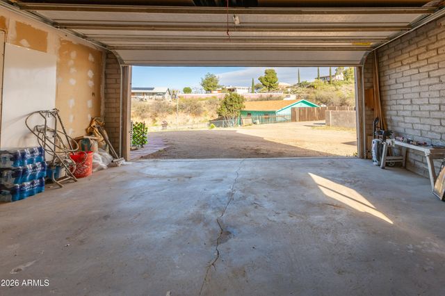 648 E PRICKLY PEAR Drive, Globe, AZ 85501