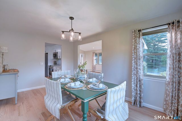 11 Mara Trail, South Windsor, CT 06074