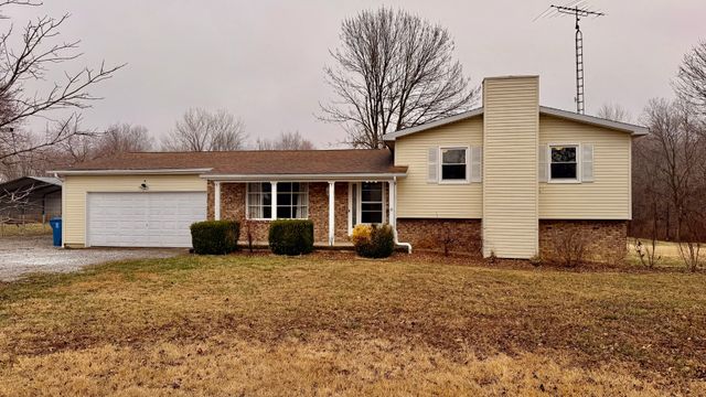 16846 E Payton Road, Opdyke, IL 62872