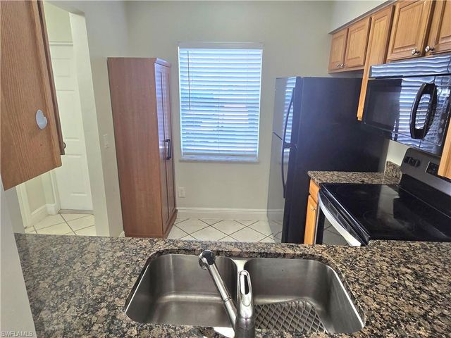 4424 SW 8th PL 14, Cape Coral, FL 33914