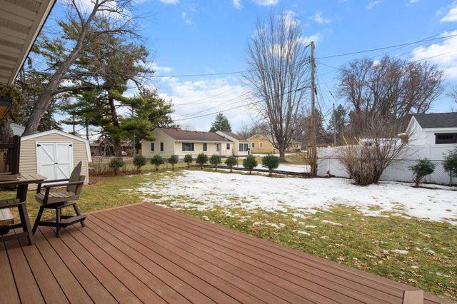 4721 Valley View Road, Edina, MN 55424