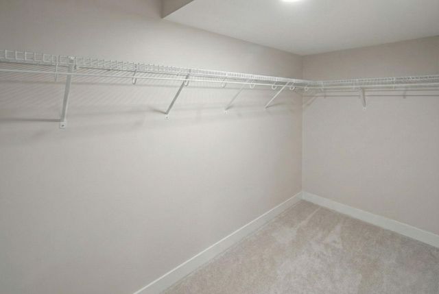 4721 Valley View Road, Edina, MN 55424