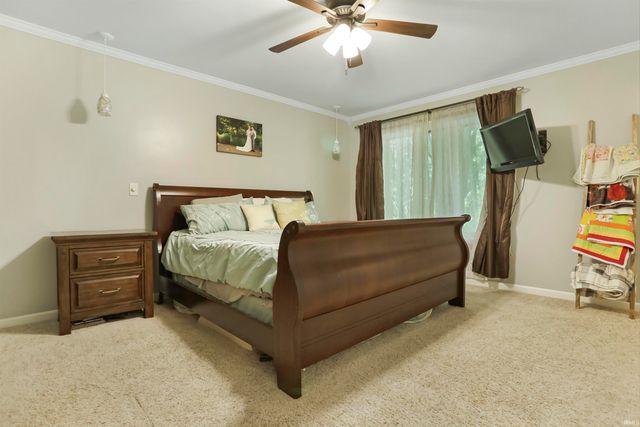 11200 Ridge Knoll Drive, Evansville, IN 47710
