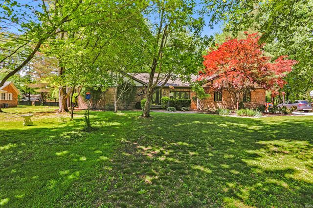 11200 Ridge Knoll Drive, Evansville, IN 47710