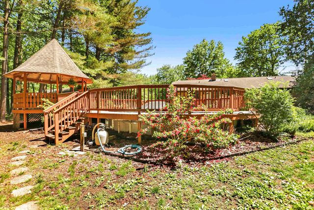 11200 Ridge Knoll Drive, Evansville, IN 47710