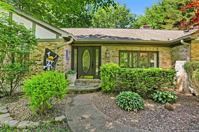 11200 Ridge Knoll Drive, Evansville, IN 47710