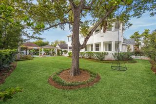 607 Harvard Street, Houston, TX 77007